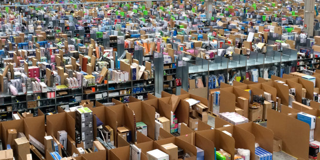 1 amazon espana por dentro san fernando de henaresjpg Is it really a surprise that Amazon has cut its tax bill?