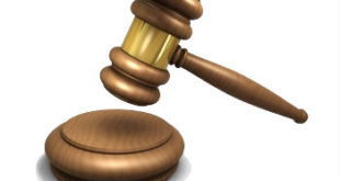 1 court manteljpg Qualcomm slapped with daily €580,000 EU fine for anti-competitive tactics