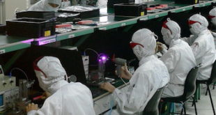 1 electronics factory in shenzhenjpg Panasonic and Samsung accused of migrant worker exploitation