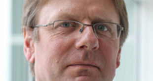 1 mark stewart webjpg How new battery tech could help smartphones consume 100 times less power
