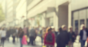 1 people shopping webjpg High Street vs Retail Park: Where should you open a shop?