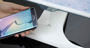 1 samsung monitor with phone charger webjpg Samsung's new monitor charges smartphones wirelessly