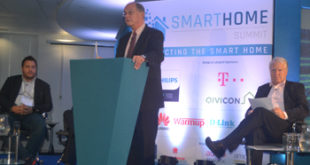 1 smart home summit retail panel discussionjpg What can retailers do to help grow the connected home market?