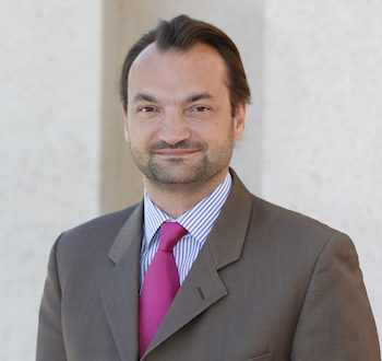 2 christophe painvin distreejpg The balance of buying