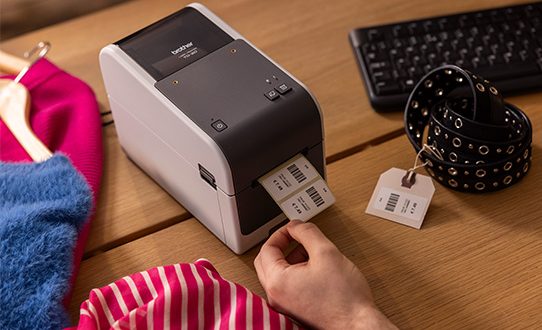 33372 CD4677 TD 2D PRODUCT LAUNCH LIFESTYLE 542X340 TD Fashion Retail 53 Brother refreshes compact labelling line up with linerless capabilities