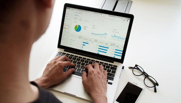 IP Motorola Solutions evolves unified workgroup communications portfolio