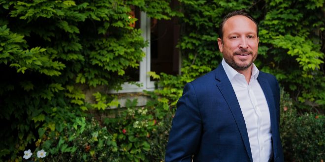 Kevin Brzezinski Westcon-Comstor names Kevin Brzezinski as its first chief sustainability officer