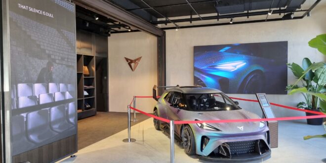 Seat CUPRA 1 web PPDS supplies CUPRA car showroom with Philips LED and digital signage displays  
