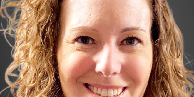 StefanieHammond scaled e1718281008349 Feature: Sales is not a side hustle