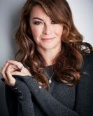 Suzy Perry PCR Awards to be presented by sporting world offinando, Suzi Perry!