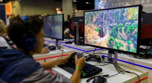 aoc youngifa 600 IFA 2018: AOC supports Young IFA with 60 gaming monitors