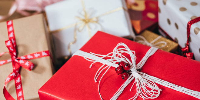 chrismtas gifts Tech products dominate UK shoppers’ Christmas wish lists